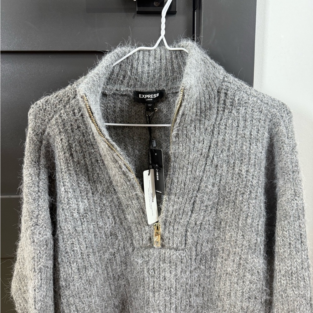 NWT!!! Express Charcoal Oversized Women's Cowl Neck Sweater Small 1/4 Zip - Picture 4 of 14